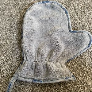 Norwex Grey Dusting Mitt